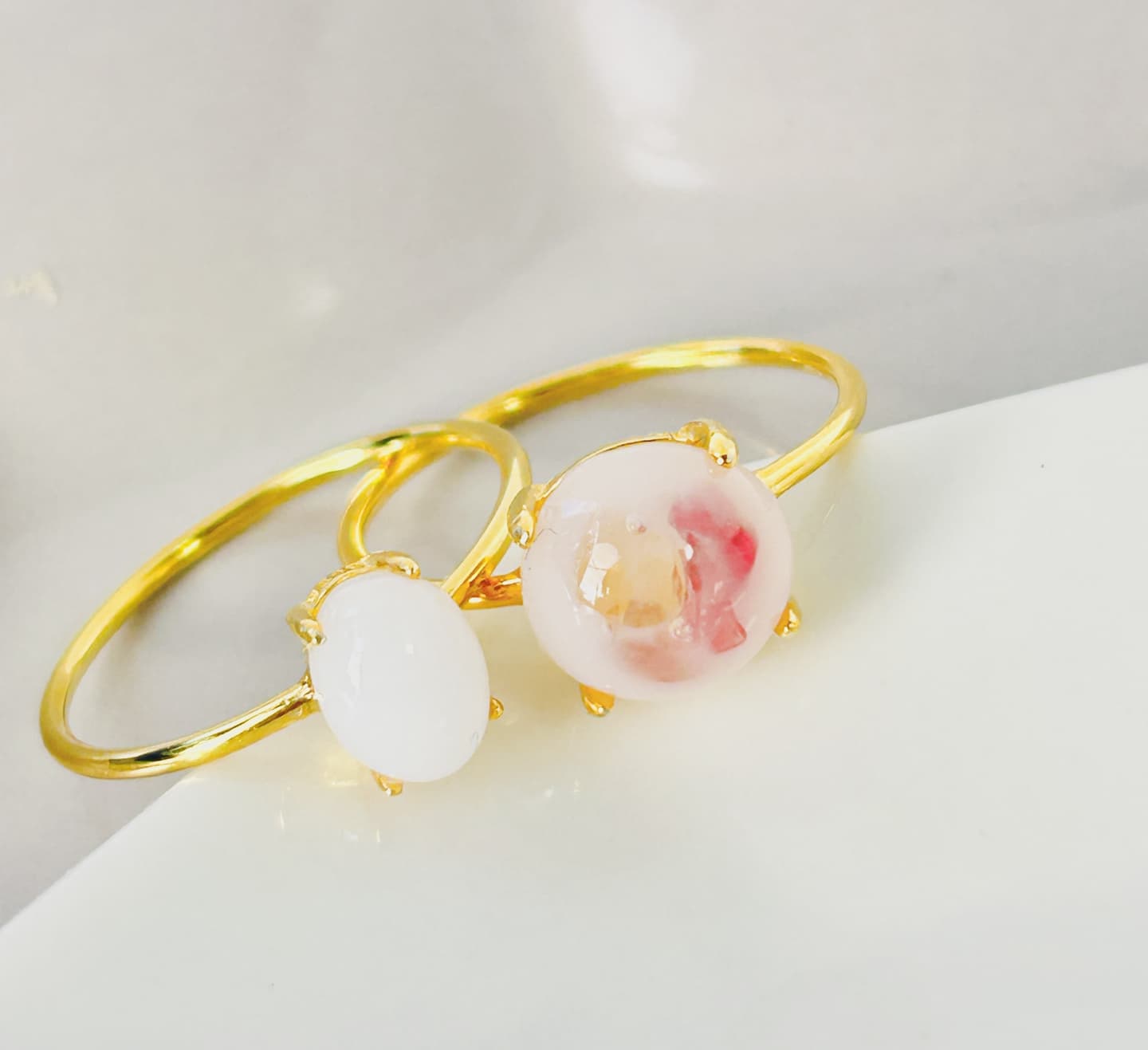 母乳パールの華奢なブレスレット