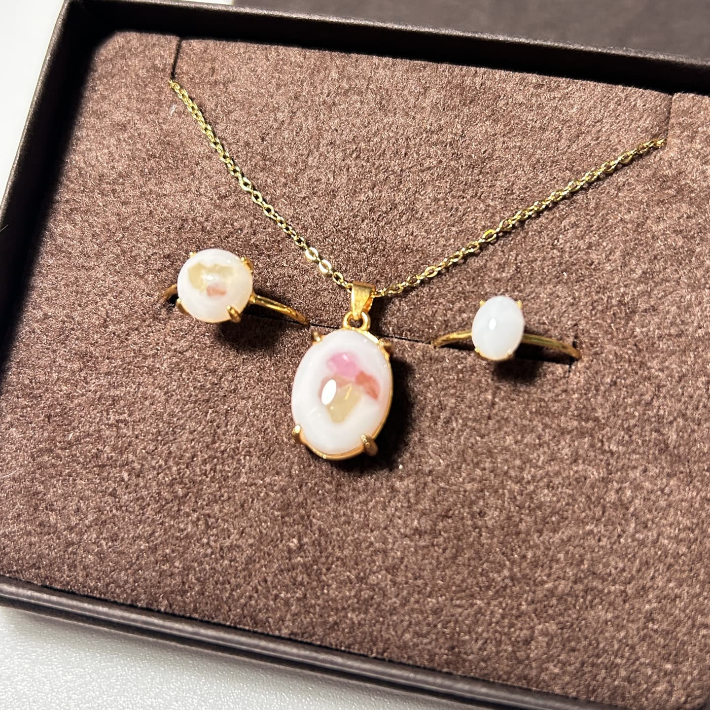 Hajimeteのネックレス「干支シリーズ」